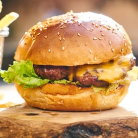 shallow-focus-photo-of-hamburger-2282532