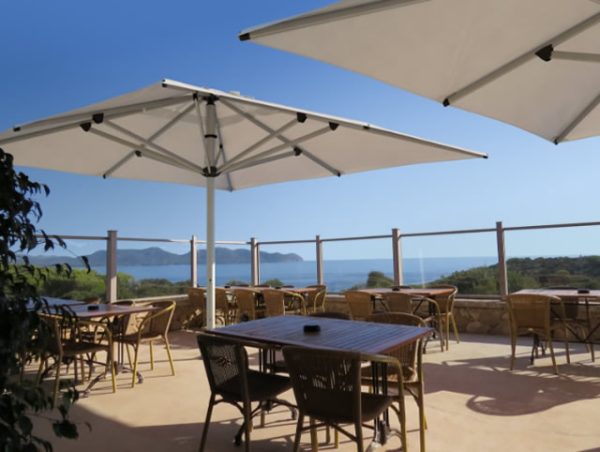 SU10 Commercial Centre Pole